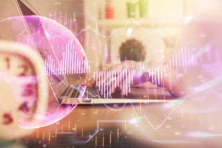 股票平盘价是怎样确定的？确定平盘价的因素有哪些？