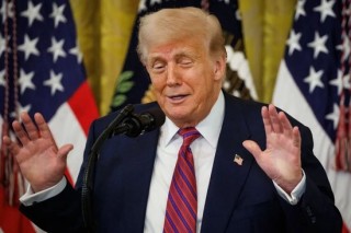 史无前例！美元改版：纸币上将印上特朗普签名，美财长：彰显总统取得的“历史性成就”，十分合适！