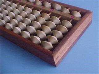 如何合理计算国外保费？计算国外保费需要考虑哪些因素？