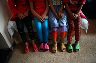 如何在农村办理房产证？这一过程对土地使用权有何影响？