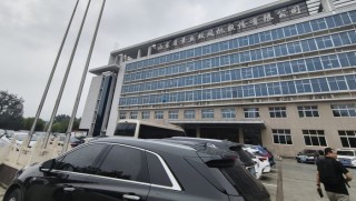 山东章鼓因财务造假致“戴帽”在即，国资深度介入能否扭转“父子店”困局？