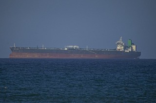 特朗普称12日有34艘船只通过霍尔木兹海峡