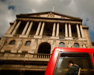 如何通过银行服务提高跨境电商结算效率？