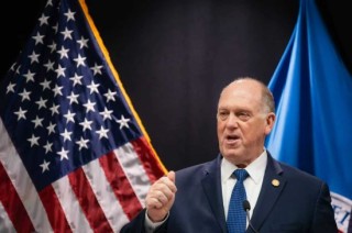 明州局势有望降温 特朗普政府将撤回700名移民执法人员