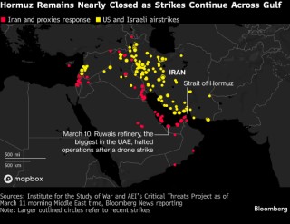 特朗普不认为伊朗在霍尔木兹海峡布设水雷 称还将有更多打击行动