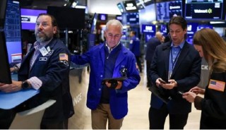 盘前：道指期货跌0.47% IBM盘前股价大跌8%