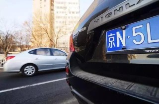 车牌的拍摄技巧有哪些？这些技巧在实际拍摄中如何应用？