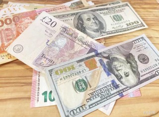 美元兑瑞元逼近2011年以来最低水平，瑞郎避险需求飙升