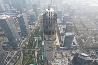 富泽人寿斥巨资买楼，收购复星国际金融中心项目