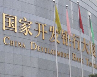 银行利率下行时该如何调整投资？