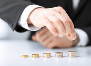 如何认识特定金融产品的用途与价值？该产品在投资中有何地位？