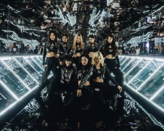 蔡崇信的球队，正在帮中国出海品牌“上篮”