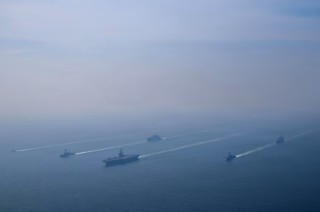 多国磋商协议之际，美国加大对伊朗军事施压