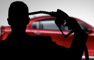 油价波动的原因是什么？如何应对油价波动带来的影响？