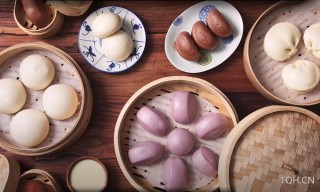 4月8日财经早餐：关税引发全球经济衰退担忧，金价回落投资者转而将美元作为避风港，油价创四年新低