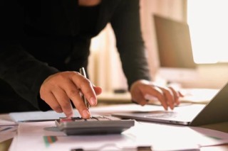 财政部点名财务问题！招股书“沉默”，艾为电气IPO能过关？