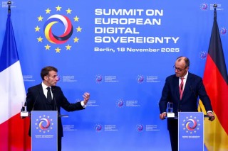 欧元EURUSD面临双重冲击：德国工业喜忧参半＋政治风险升温