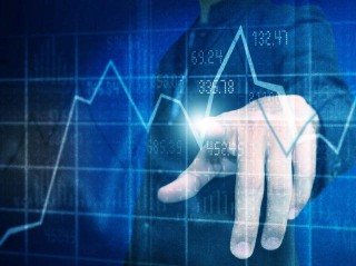 如何协调期货糖与油的市场关系？这种协调对投资者有何影响？