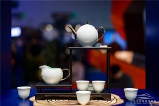 华光国瓷荣获“中华文化传承贡献奖” 闪耀亚洲游艇颁奖盛典