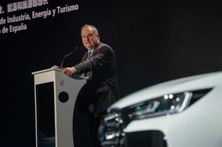 Stellantis与宁德时代在西班牙合建工厂