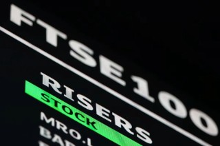 英镑GBPUSD多空对决升级！英国就业失速+降息分裂，央行站不住了？