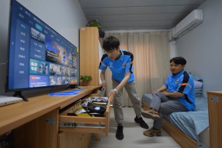 饿了么：坚定强化骑手劳动权益保障，“衣食住行学”全面做好骑手关怀