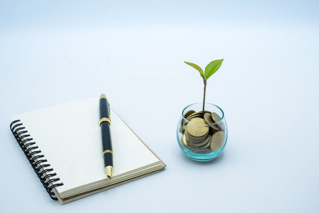 如何规划社区配送的盈利模式？这种盈利模式的实施难点是什么？  第1张