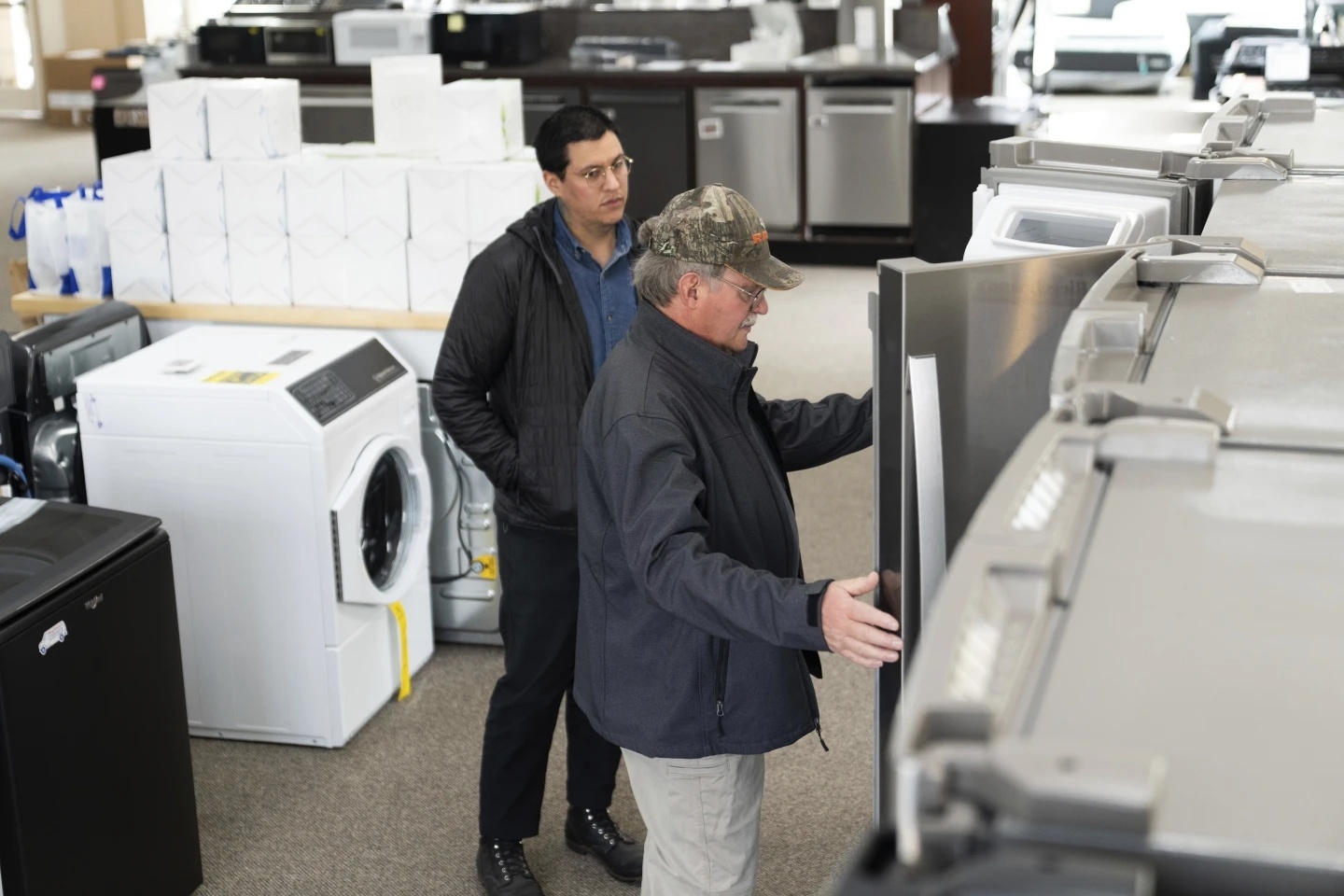 电视、电脑、汽车……美民众担忧物价上涨狂囤“大件”  第1张