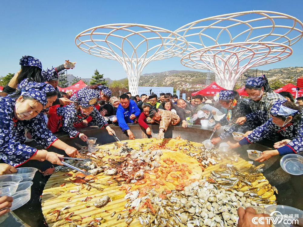 【8点见】深圳北地铁站发生人员踩踏?官方回应 第9张 【8点见】深圳北地铁站发生人员踩踏?官方回应 第9张