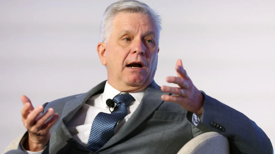 外盘头条：特朗普拟对芯片和药品进口加征关税 摩根大通下调今明两年油价预期 英伟达响应特朗普制造业回归  第6张