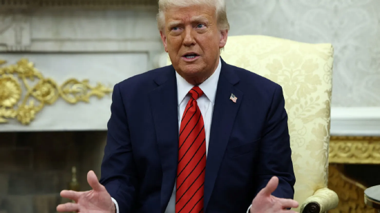 CNBC调查：特朗普在经济方面的支持率降至其总统任期内的最低水平  第1张