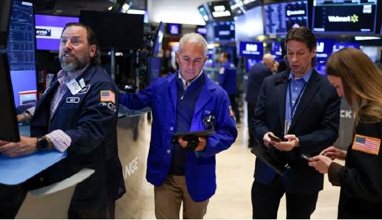 盘前:道指期货跌0.47% IBM盘前股价大跌8% 第2张 盘前:道指期货跌0.47% IBM盘前股价大跌8% 第2张