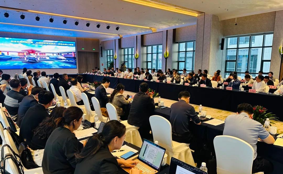 乾兴平署名文章:牢记嘱托 奋力在中国式现代化进程中展现贵州新风采 第6张 乾兴平署名文章:牢记嘱托 奋力在中国式现代化进程中展现贵州新风采 第6张