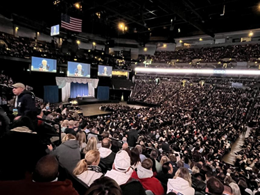 青花汾酒国际品牌宣传片美国首发，汾酒开启“国际化1.0”战略新篇  第1张