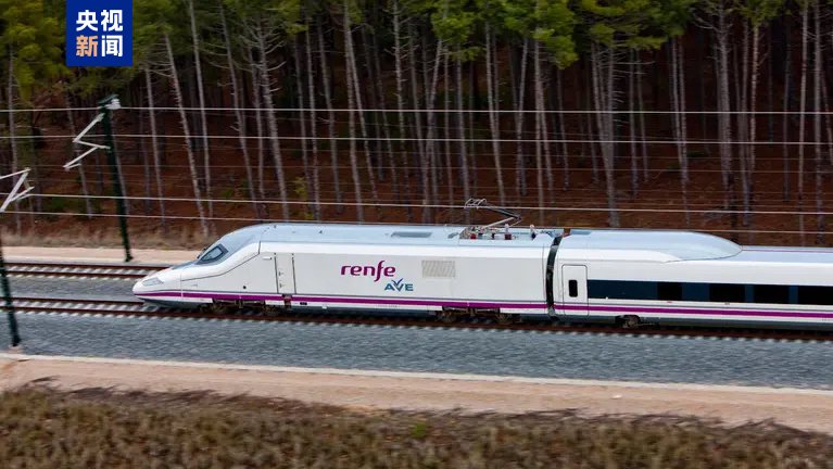 供电恢复不到一周电缆又被偷走 西班牙多地铁路又停了 第1张 供电恢复不到一周电缆又被偷走 西班牙多地铁路又停了 第1张