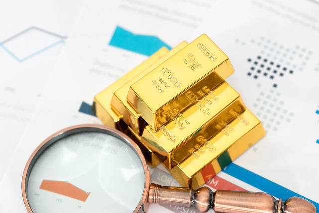 如何合理确定商品期权保证金的数额？这个数额对交易风险有何影响？  第1张