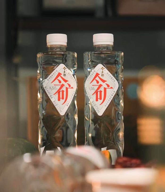 一瓶水赚2分钱的今麦郎困在低价里 第3张 一瓶水赚2分钱的今麦郎困在低价里 第3张