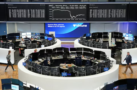 欧股跳涨 因特朗普延长欧盟关税期限提振市场情绪  第1张