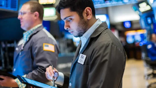 早盘:美股小幅上扬 道指上涨50点 第1张 早盘:美股小幅上扬 道指上涨50点 第1张