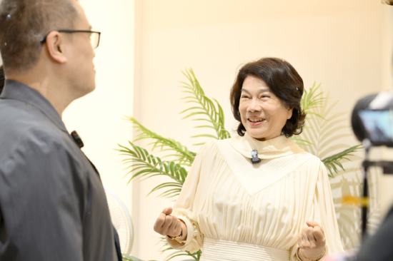 董明珠谈格力电器分红:我们从股市募了50亿,分红回报了1700多亿 第1张 董明珠谈格力电器分红:我们从股市募了50亿,分红回报了1700多亿 第1张