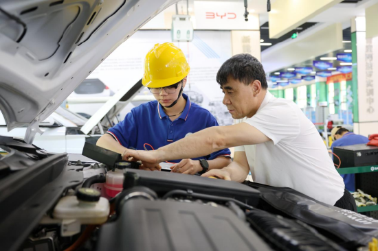 三十余载，这艘“职教航母”将学生送达梦想彼岸  第4张