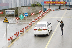 如何辨别驾照真伪?辨别驾照真伪有哪些有效方法? 第1张 如何辨别驾照真伪?辨别驾照真伪有哪些有效方法? 第1张