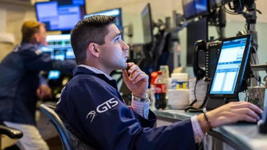 收盘:美股收高道指涨逾500点 原油连续第二日重挫 第2张 收盘:美股收高道指涨逾500点 原油连续第二日重挫 第2张