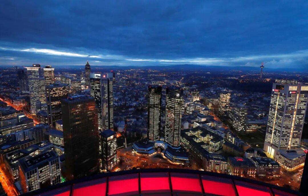 欧元EURUSD意外迎来“鹰派反击”：欧洲通胀风险回到平衡区，12 月再降息彻底没戏  第1张