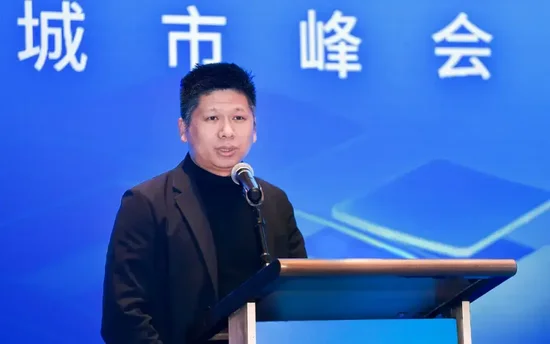 微盟2025Weimob Day广州峰会:全渠道融合+AI赋能,激活零售新增长 第1张 微盟2025Weimob Day广州峰会:全渠道融合+AI赋能,激活零售新增长 第1张