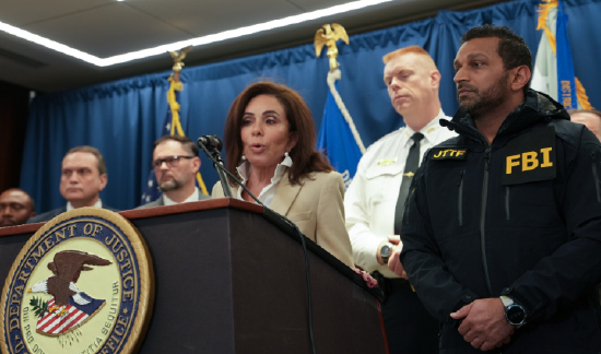 华盛顿枪击案嫌犯面临谋杀指控 特朗普誓言扩大对移民的打击  第1张