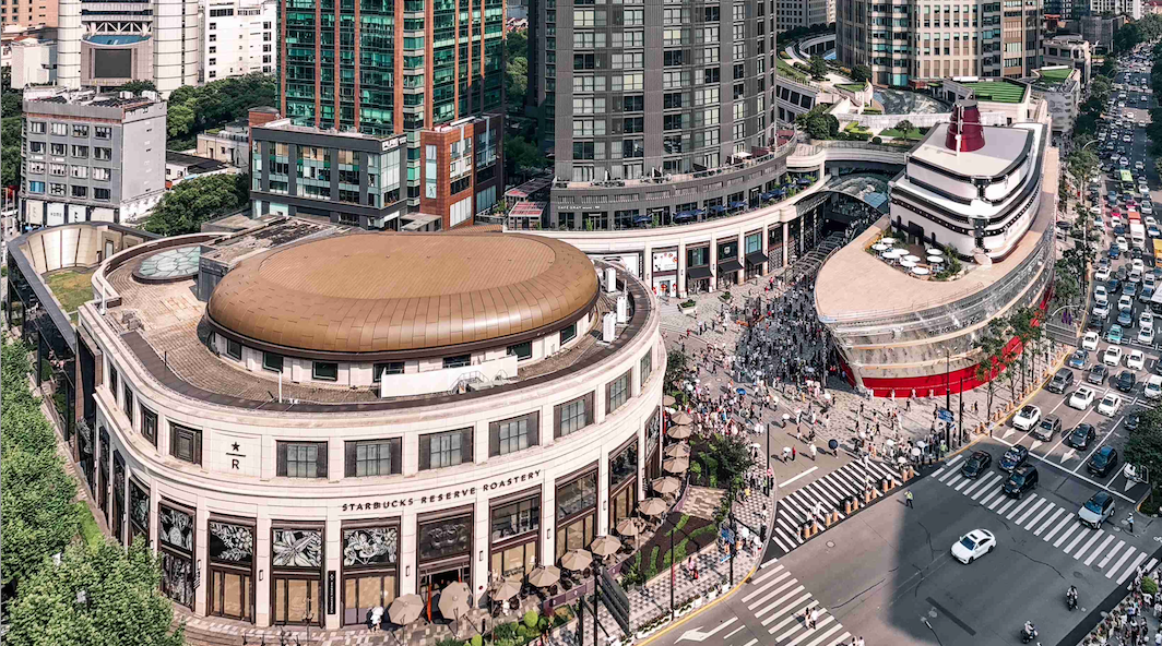 中产消费观变化，奢侈品牌收缩战线，高端商场变局已至  第1张