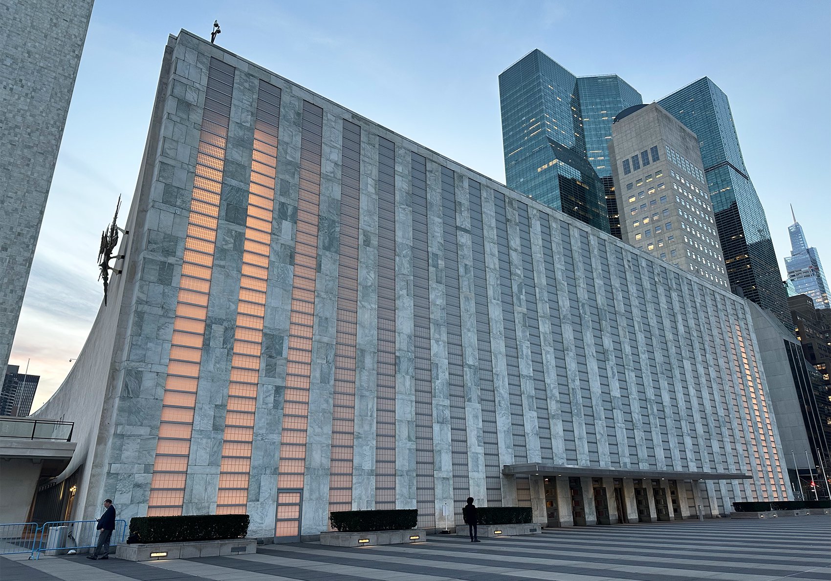 约旦、阿联酋、印度尼西亚、巴基斯坦、土耳其、沙特、卡塔尔和埃及八国外长发表联合声明!强烈谴责以色列 第1张 约旦、阿联酋、印度尼西亚、巴基斯坦、土耳其、沙特、卡塔尔和埃及八国外长发表联合声明!强烈谴责以色列 第1张