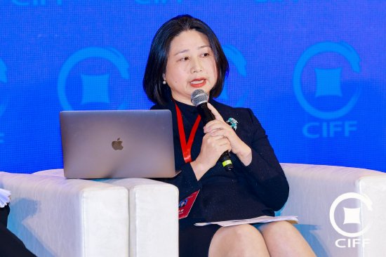 华东政法大学李文莉:上海推动自贸离岸债发展,有利于推进人民币国际化进程 第1张 华东政法大学李文莉:上海推动自贸离岸债发展,有利于推进人民币国际化进程 第1张