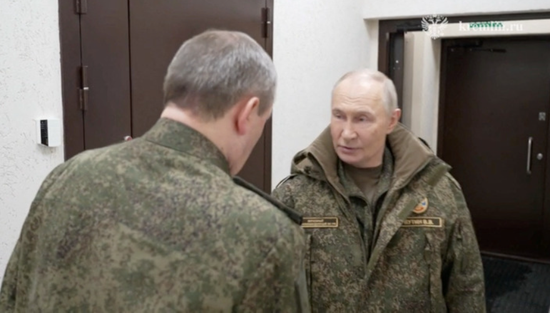 牛弹琴：普京突然穿上了军装  第4张